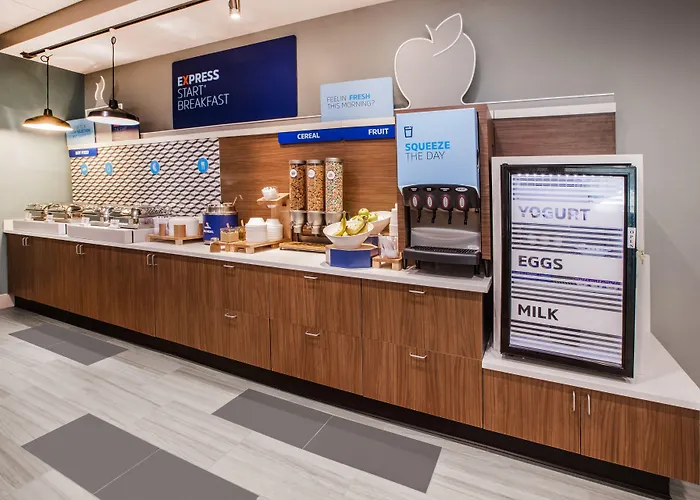 Express Tallahassee-university By Ihg 3*