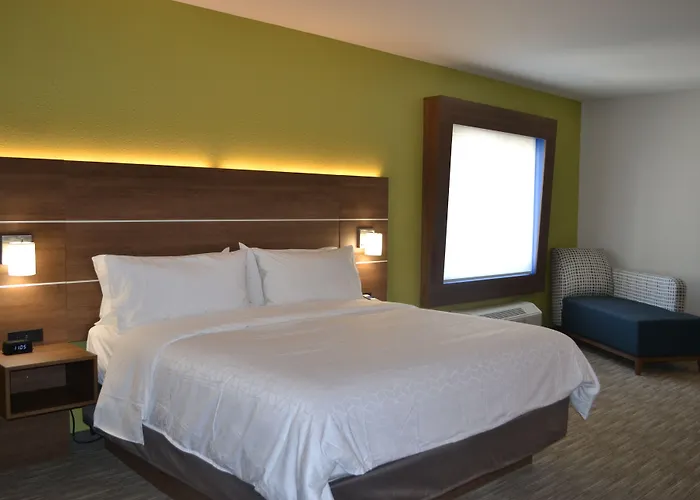Express Tallahassee-university By Ihg 3*